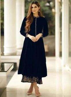 Black Velvet Kurta Palazzo Set Work Wear -ZariGrace Shop Black Velvet Kurta Palazzo Set KRSDMF7325NY u