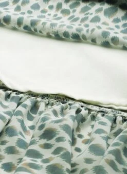 Cream Digital Printed Georgette Flared Dress Party Wear 17 Cream Digital Printed Georgette Flared Dress Party Wear -ZariGrace Shop Cream Digital Printed Georgette Flared Dress DRBS02209821 rrc4