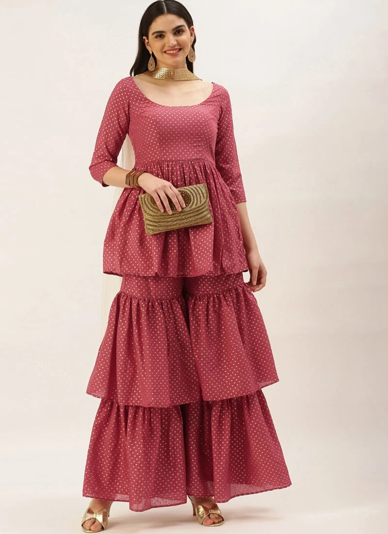 Dupatta From Maroon Nylon Jacquard Gharara Set After Six Wear 5 Dupatta From Maroon Nylon Jacquard Gharara Set After Six Wear - Image 3