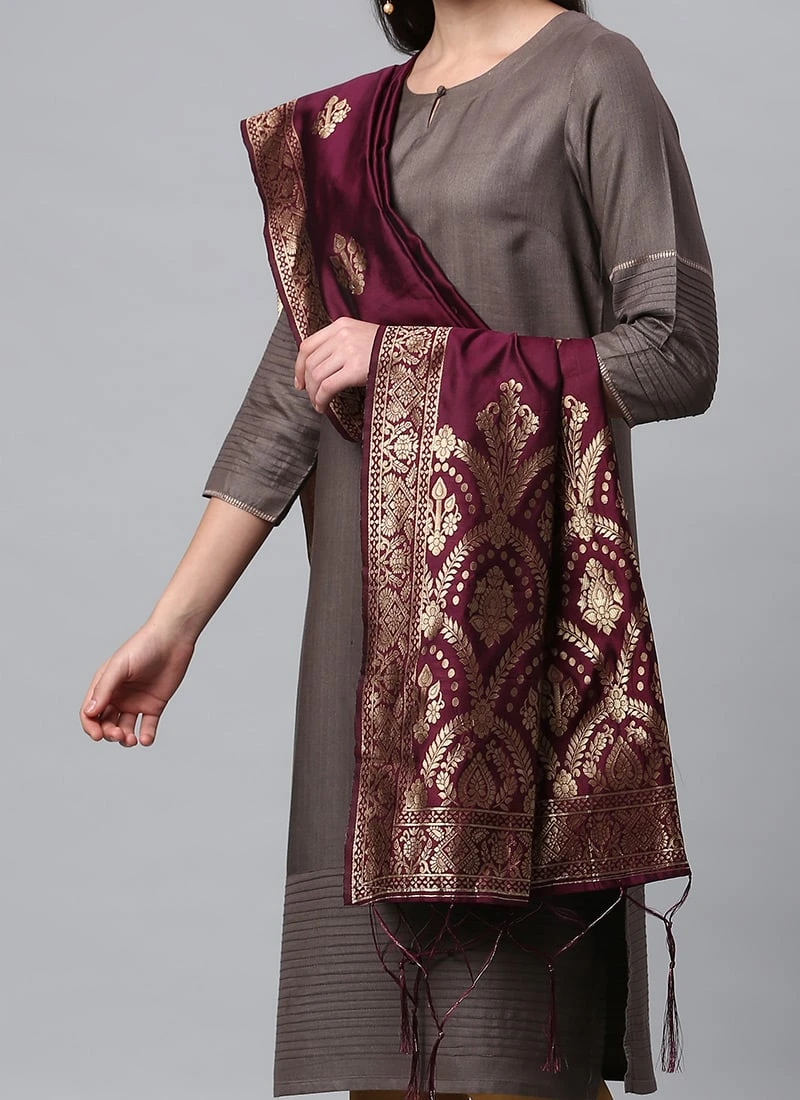 Wine Benarasi Silk Jacquard Woven Dupatta Festive Wear 3 Wine Benarasi Silk Jacquard Woven Dupatta Festive Wear