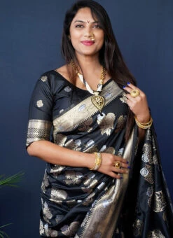 Black Kanchipuram Silk Weaving Saree Festive Wear -ZariGrace Shop black kanchipuram silk weaving saree sasomrd05 b