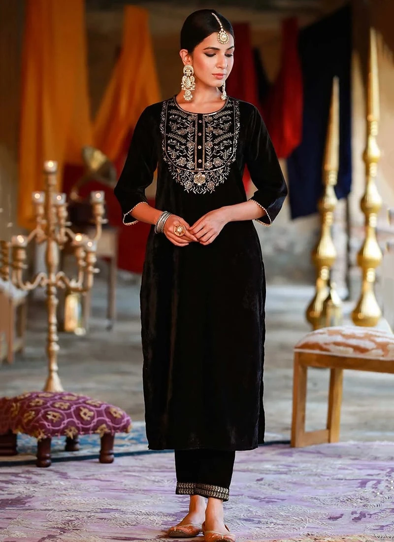 Black Velvet Kurta Set Work Wear 5 Black Velvet Kurta Set Work Wear - Image 3