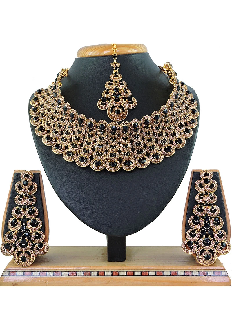 Designer Black N Gold Stones Necklace Set Party Wear 5 Designer Black N Gold Stones Necklace Set Party Wear - Image 3