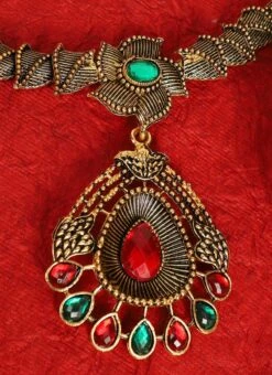 Gold Alloy Necklace Set After Six Wear