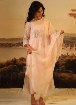 Ivory Pink Chanderi Silk Embroidered Dupatta Party Wear -ZariGrace Shop ivory pink chanderi silk embroidered dupatta dpbadcsduip01 u