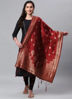 Maroon Benarasi Silk Jacquard Woven Dupatta Festive Wear -ZariGrace Shop maroon benarasi silk jacquard woven dupatta dpsli1403108m u