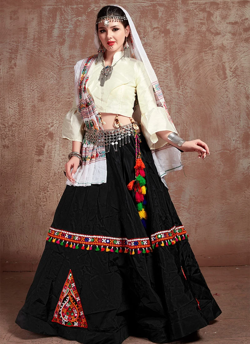 Navaratri Black Taffeta Silk Embroidered Chaniya Choli Party Wear 5 Navaratri Black Taffeta Silk Embroidered Chaniya Choli Party Wear - Image 3