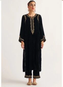 Navy Blue Velvet Embroidered Straight Pant Suit Party Wear -ZariGrace Shop navy blue velvet embroidered straight pant suit krdvc27 u