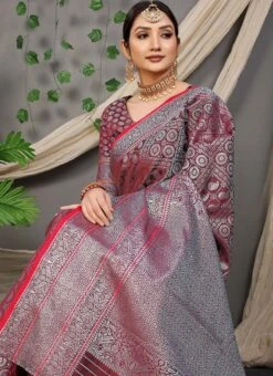 Patola Silk Zari Weaving Work Maroon Color Saree Festive Wear -ZariGrace Shop patola silk zari weaving work maroon color saree sasom110822 b