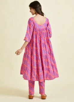 Pink Cotton Three Fourth N Boat Neck Leheriya Kurta Pant Set Work Wear -ZariGrace Shop pink cotton three fourth n boat neck leheriya kurta pant set krsjrp3031 b