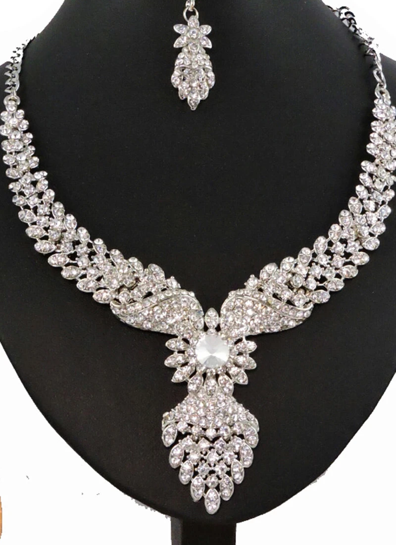 Silver N White Necklace Set Party Wear 3 Silver N White Necklace Set Party Wear