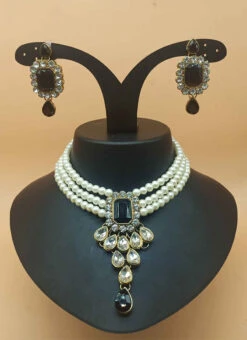 Tricolored Necklace Set Party Wear -ZariGrace Shop tricolored necklace set jysmknsdms1135a b