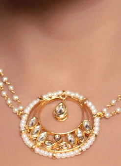 ZariGrace Shop 28 White Beads N Kundan Choker Set Party Wear