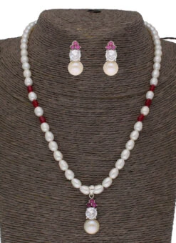 White Pearl Work Necklace Set Party Wear -ZariGrace Shop white pearl work necklace set jyhjpmay2236 b