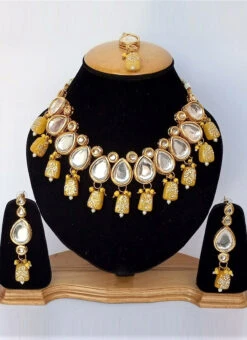 Yellow Designer Necklace Set Party Wear -ZariGrace Shop yellow designer necklace set jymmnikm1098 b
